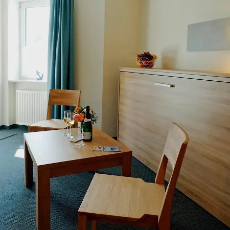 게스트하우스 Maigloeckchen 4*