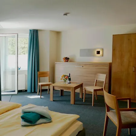 게스트하우스 Maigloeckchen 4*