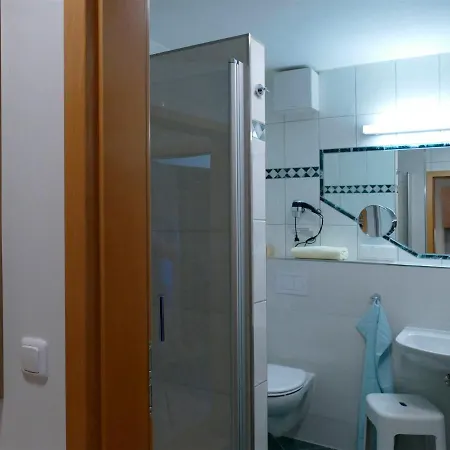 게스트하우스 Maigloeckchen 4*